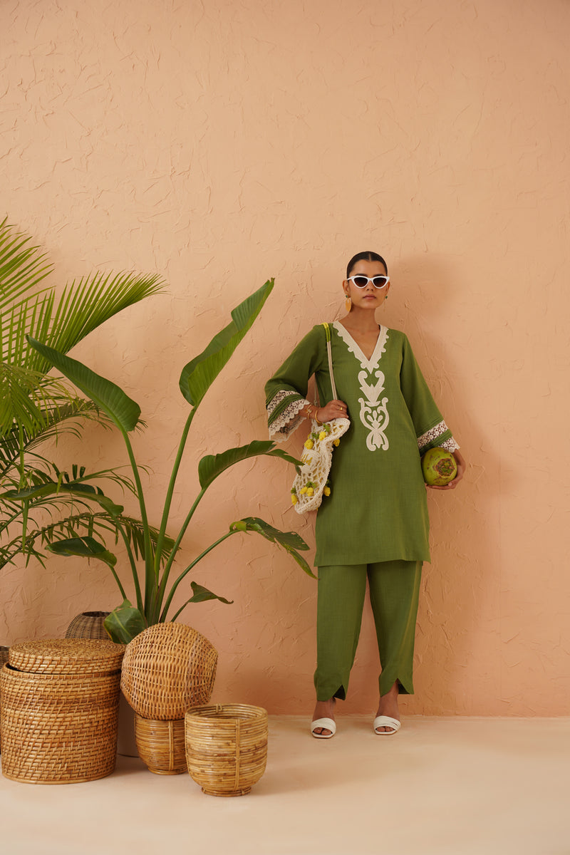 Green Lace Sleeve Tunic Set
