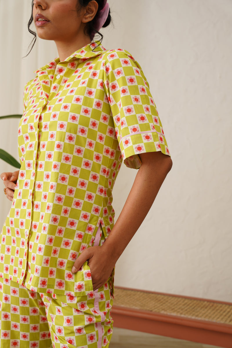 Retro Checkerboard Green
